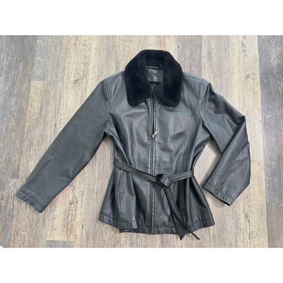 Vintage Black Leather Jacket with Faux Fur Collar - Picture 1 of 10
